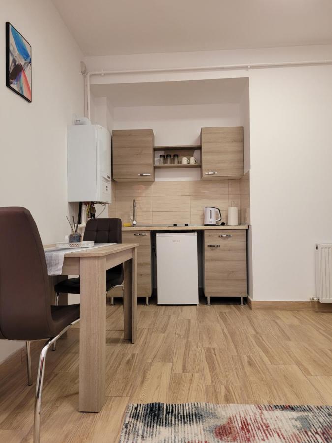 Apartamente Livada Râmnicu Vâlcea Exterior foto