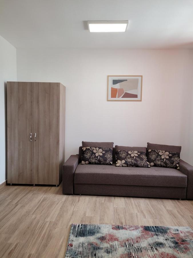 Apartamente Livada Râmnicu Vâlcea Exterior foto