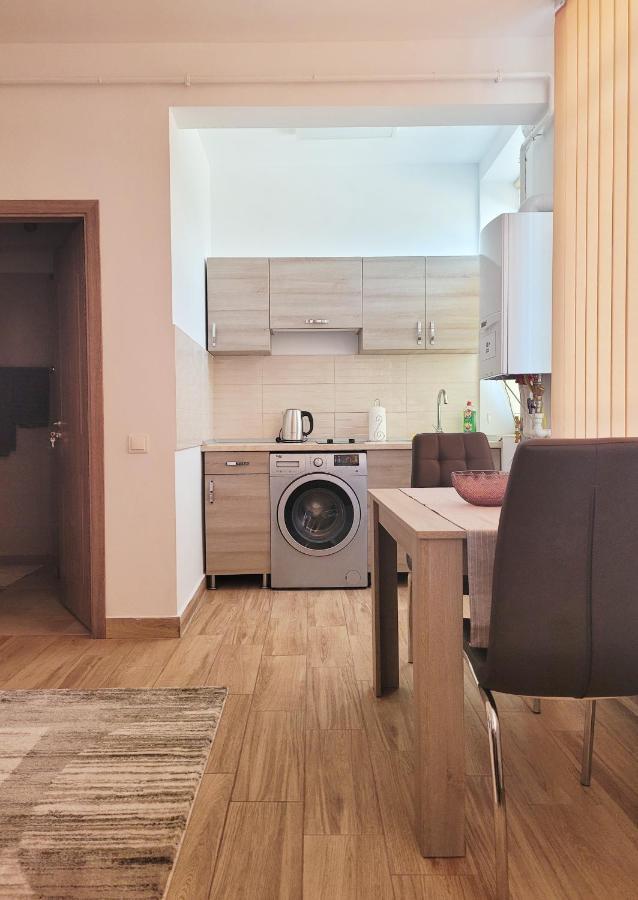 Apartamente Livada Râmnicu Vâlcea Exterior foto