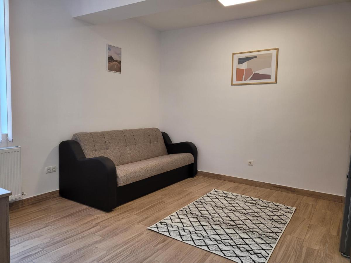 Apartamente Livada Râmnicu Vâlcea Exterior foto